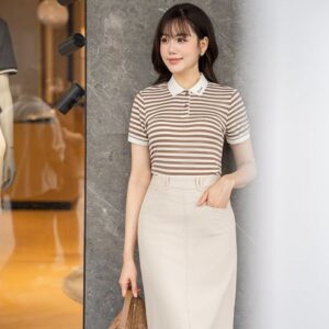 Áo polo ngắn tay nữ kẻ ngang bản cổ thêu logo
